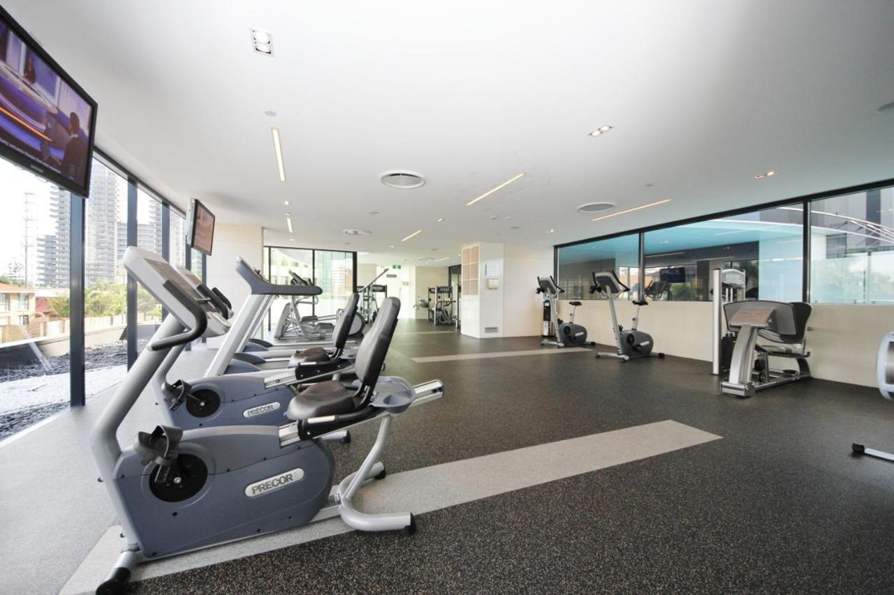 Luxury Oracle Tower 1, 4th Floor East View Apartment *