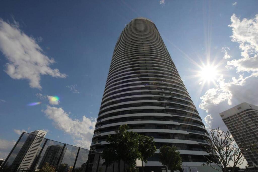 Apartment Luxury Oracle Tower 1, 4th Floor East View Gold Coast